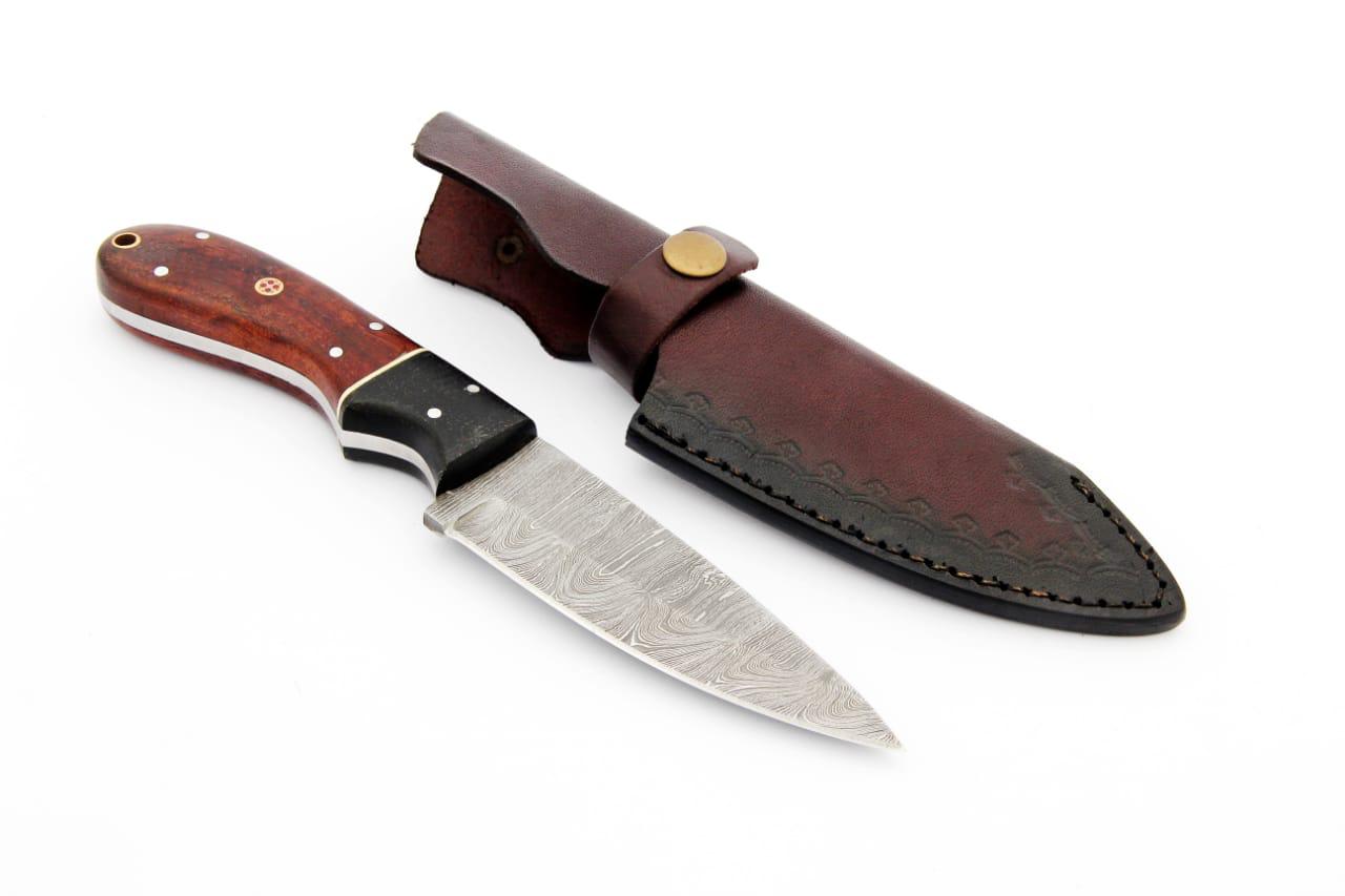 Hunting knife